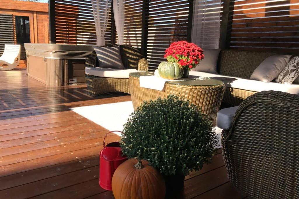 Orchardhouse Farmhouse, Wellness Chrast  Kültér fotó